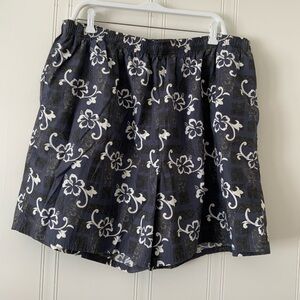 Roundtree & Yorke Black and White Swim Trunks Butterfly Print